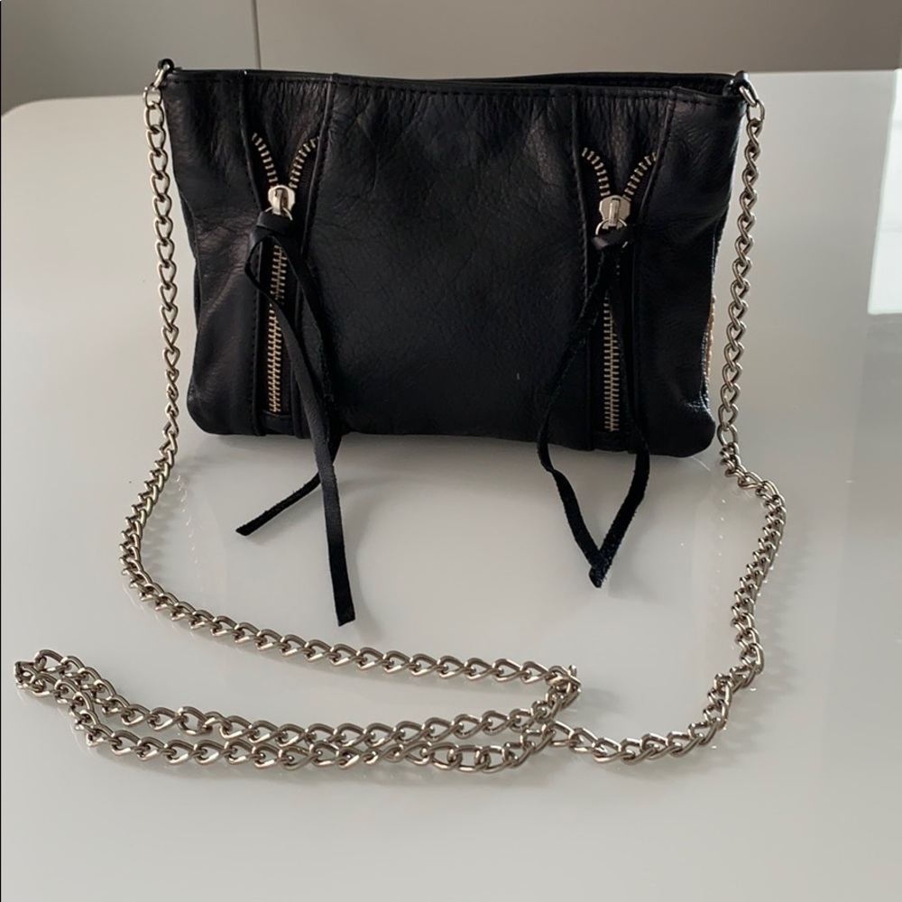 Posse Black leather crossbody bag with chain strap